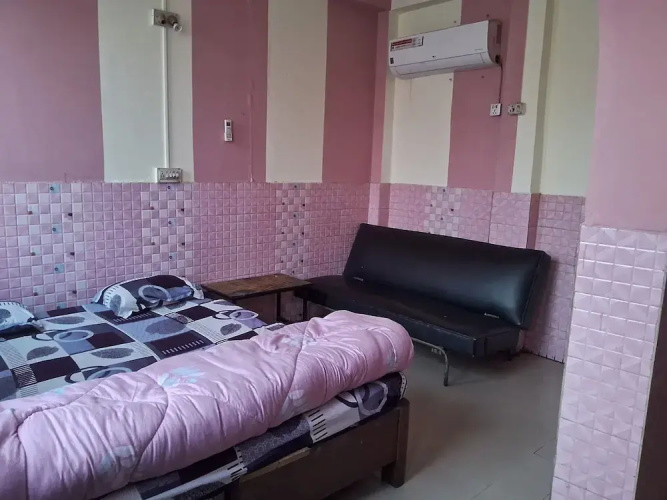 Hotel Shah Paradise