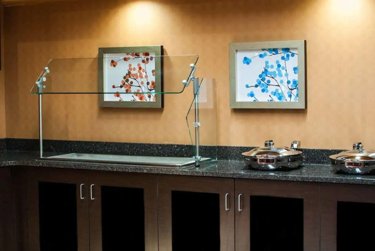 Tysons Corner Suites, A Baymont by Wyndham