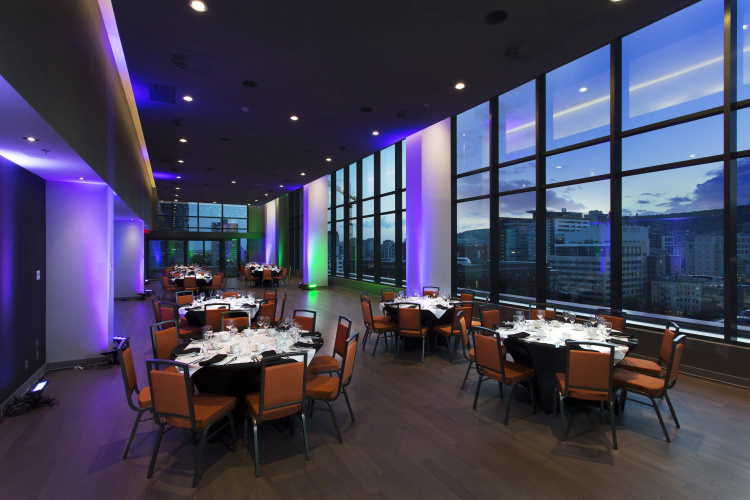 Holiday Inn & Suites Montreal Centre-ville Ouest photo 30
