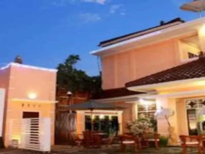 Adi Sankara Hotel
