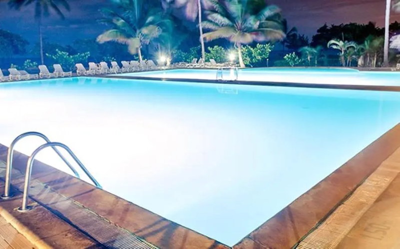 Villa Tropico