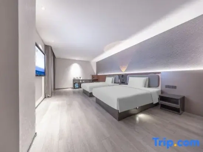 Standard Twin Family room