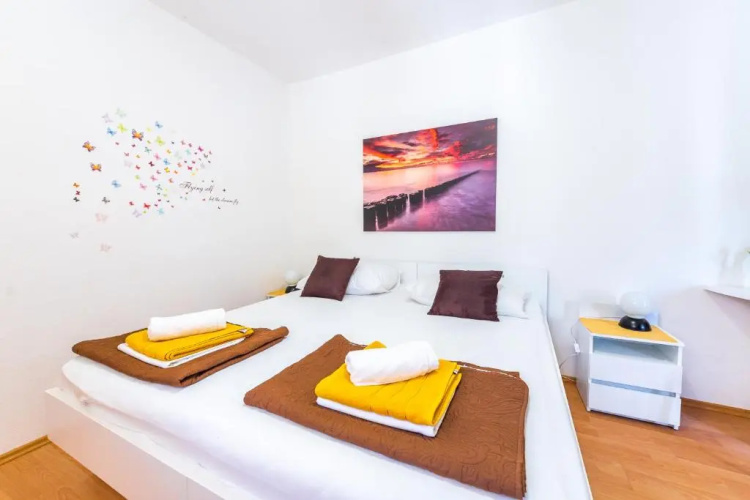 Apartments Jadran