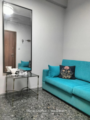 Modern-Lux Central 1 Bedroom Condo