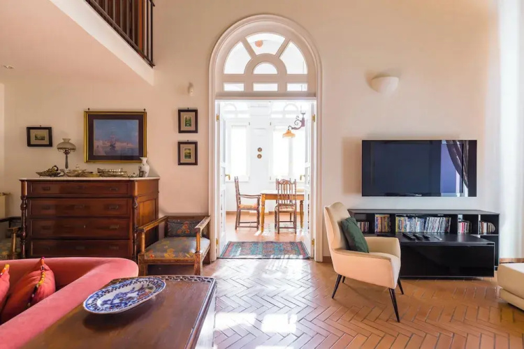 Residenza Capano Charming House by Napoliapartments