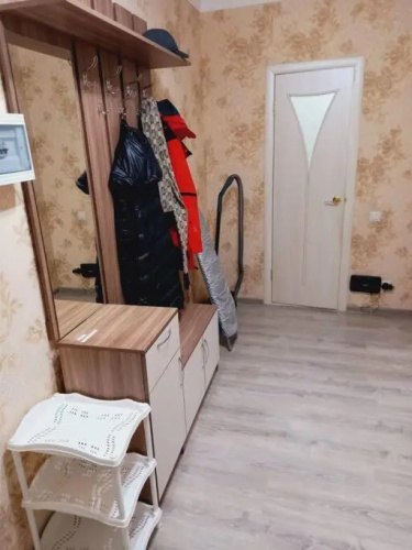Чистая уютная квартира в доме комфорт класса 108
