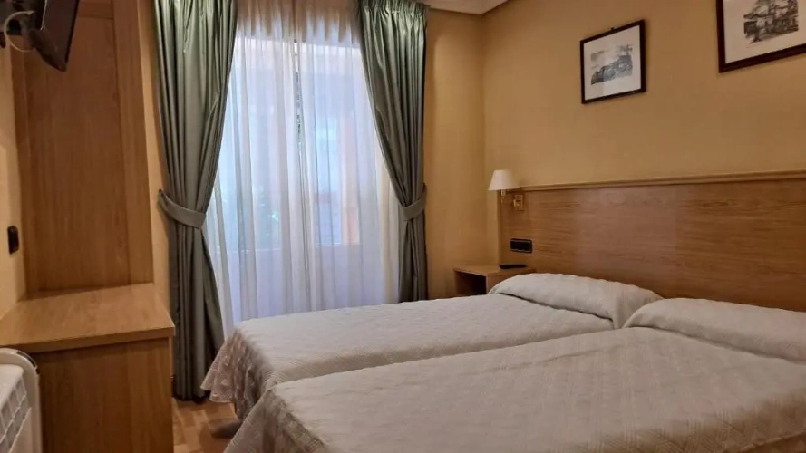 Economy Twin room
