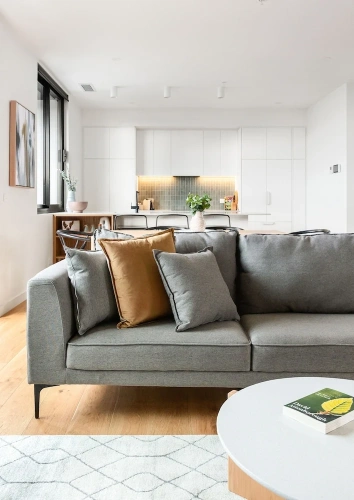 2 Bedrooms Apartment