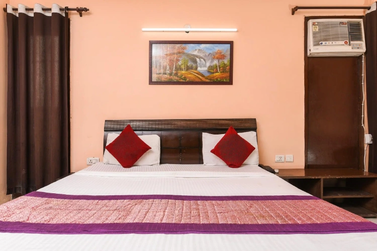 Standard Single room