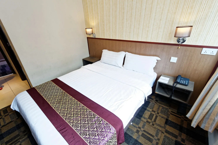 The Noble Hotel