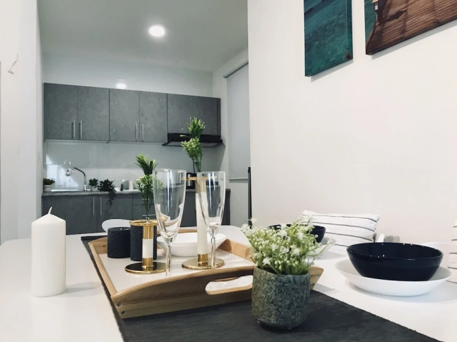 3 Bedrooms Apartment