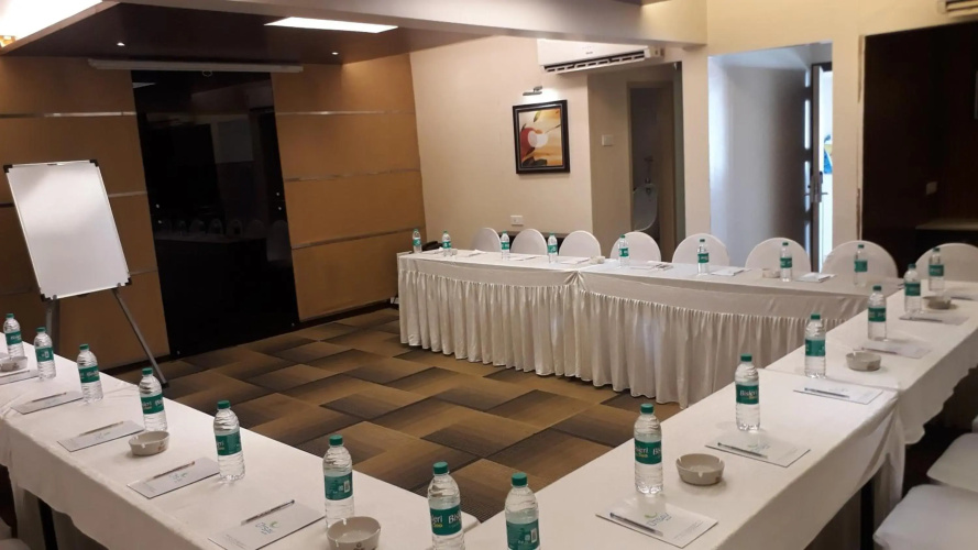 Hotel Utsav Deluxe