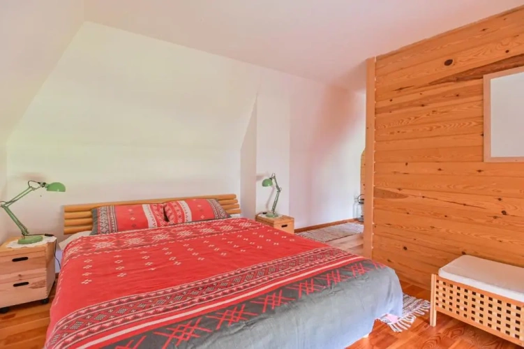4 Bedrooms Apartment with view