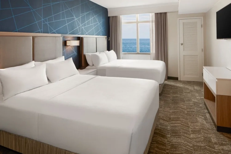 1 Bedroom Suite with balcony