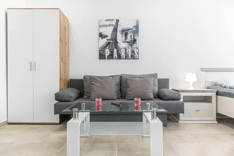 Stylish 1BR Studio In Central Vienna