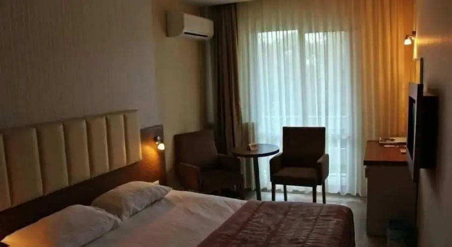 Ozden Eren Hotel