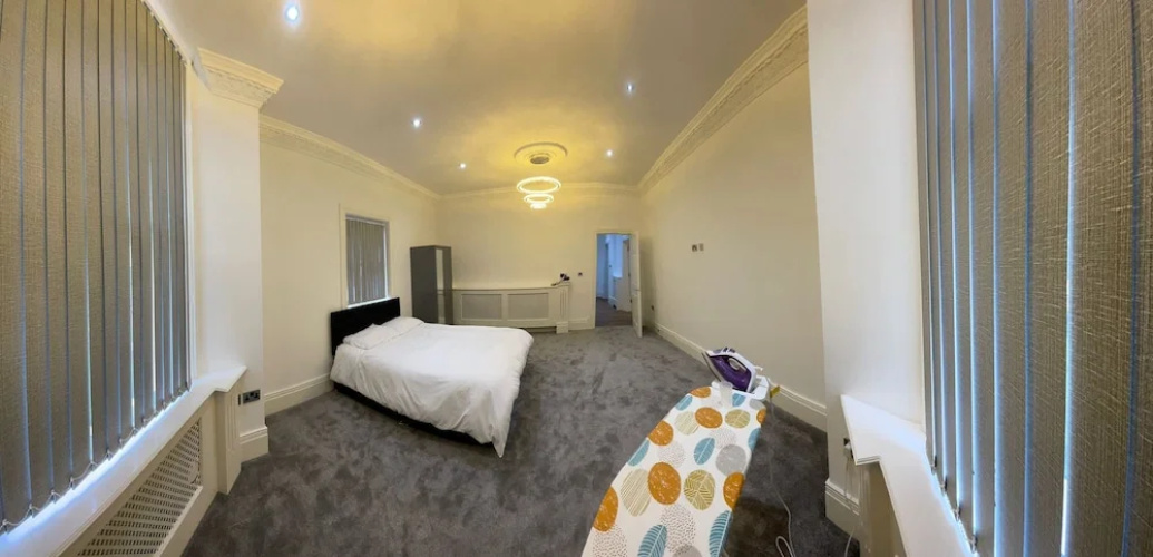 Immaculate 1-bed Lux Apartment in Wolverhampton