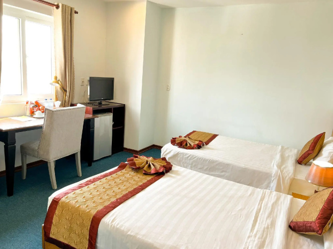 Legacy Riverside Danang Hotel