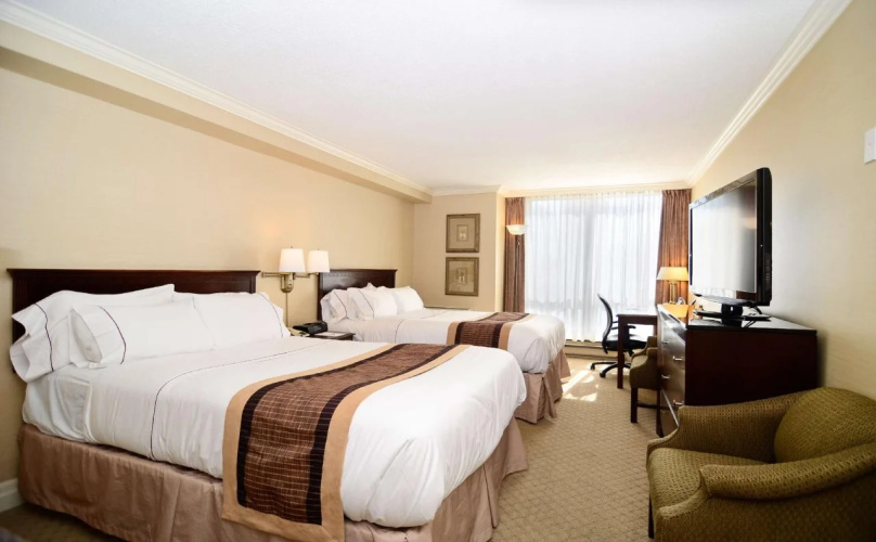 Best Western Plus Ottawa Downtown Suites