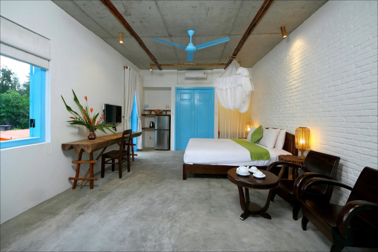 Life Beach Villa