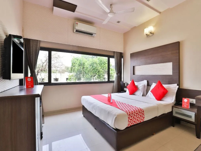 OYO 1271 Hotel Raajpath