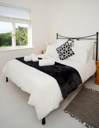 Single Apartment with sea view