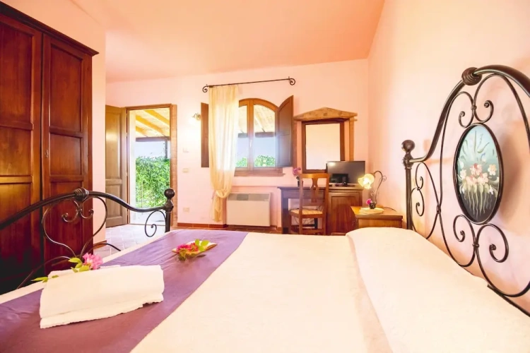 Standard Double room with balcony and with view
