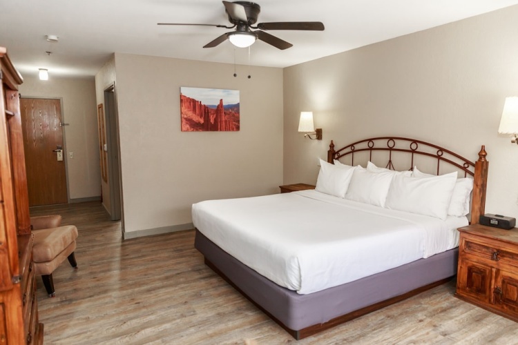 Aarchway Inn photo 6