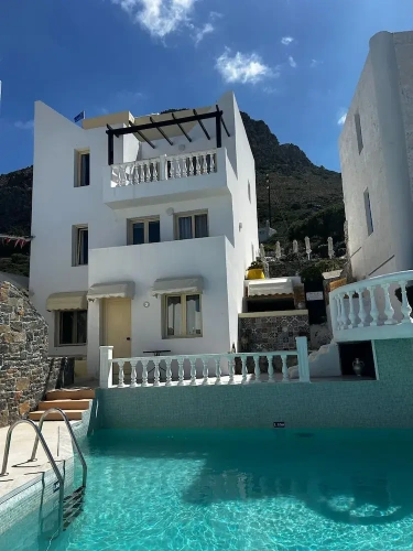 1 Bedroom Studio with balcony