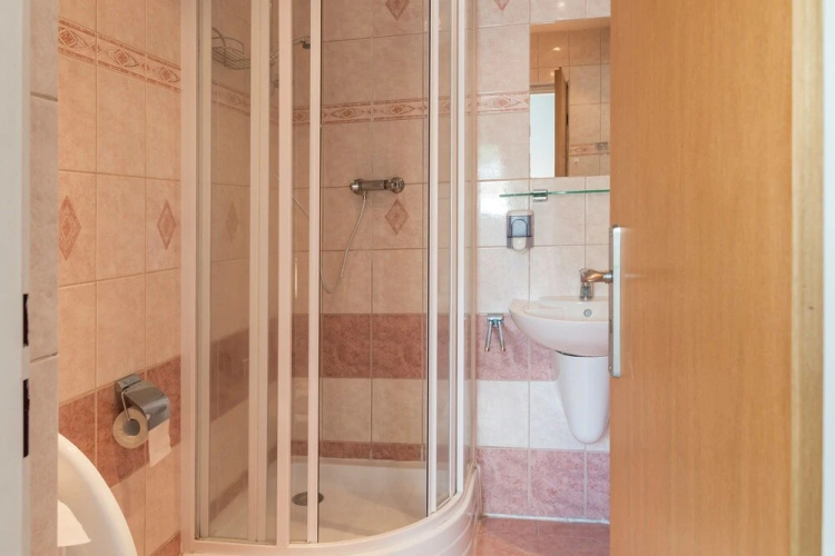 Outline B&B Jiricna