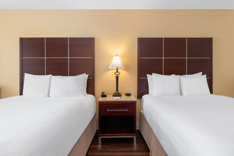 Wyndham Riverfront Little Rock photo 7