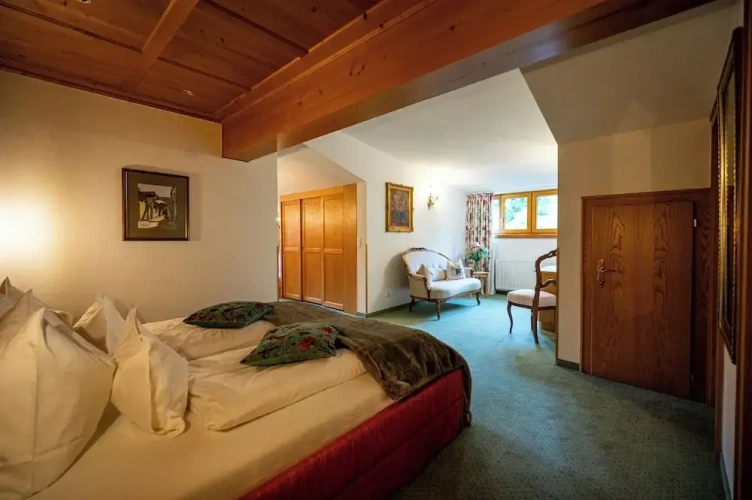 Family Suite with mountain view