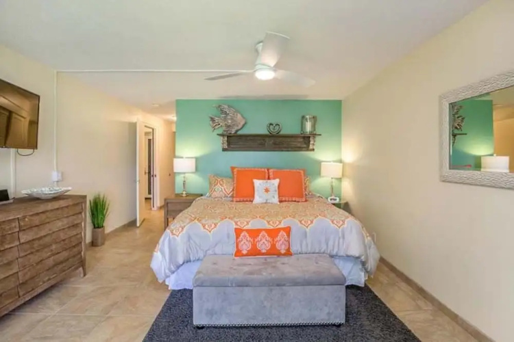 HBR1207-08 - 1 Br Condo