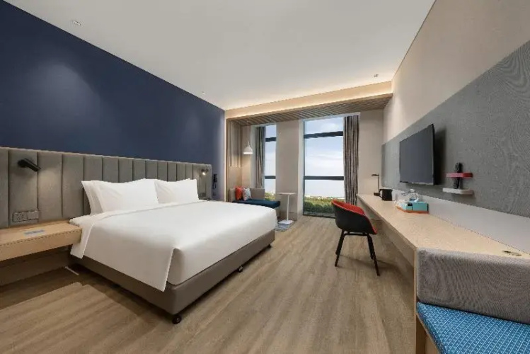 Holiday Inn Express Changchun Ecological Square