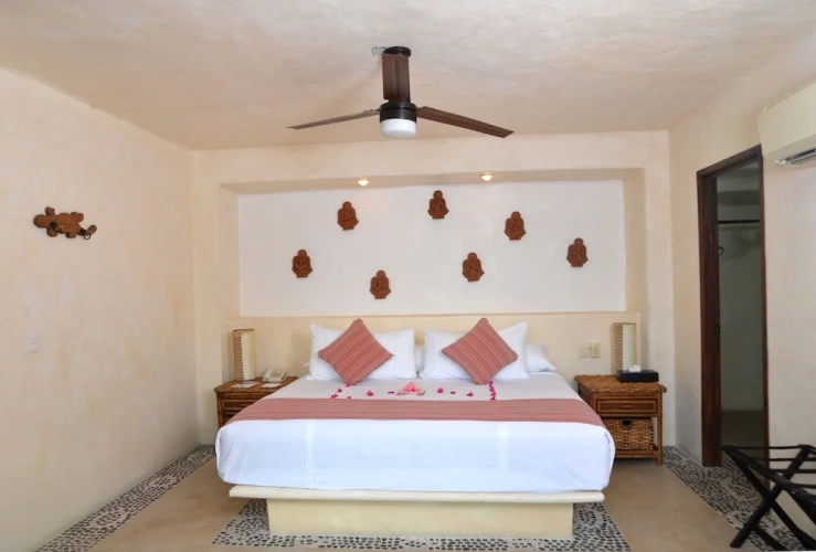 Standard room with balcony