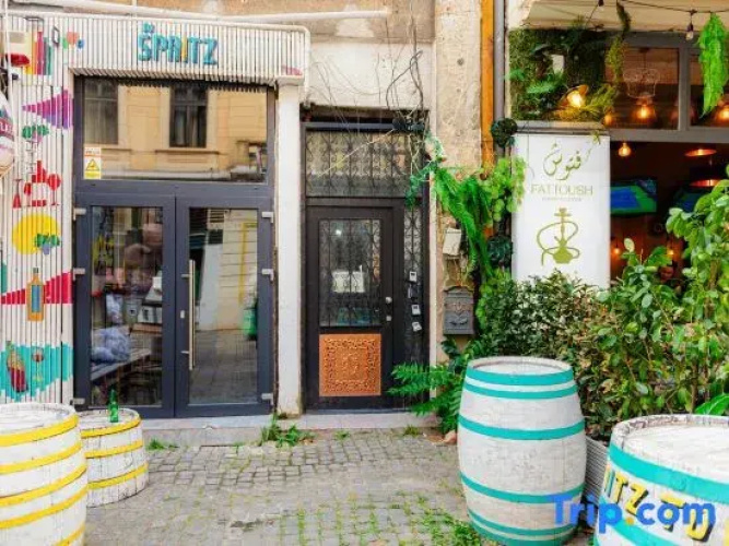 Old City Apartment
