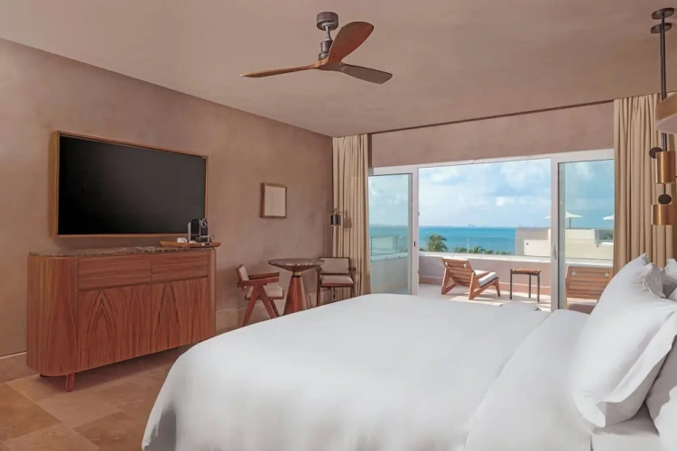 Double Duplex Suite with balcony and with ocean view