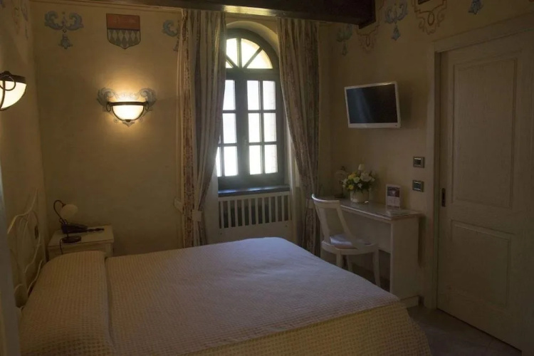 Al Castello di Monte Valenza