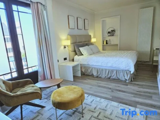 Standard Double room with balcony