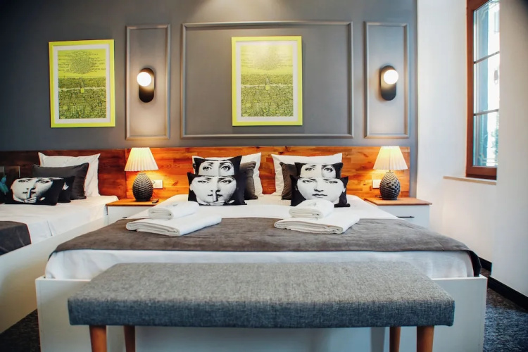 Deluxe Triple room