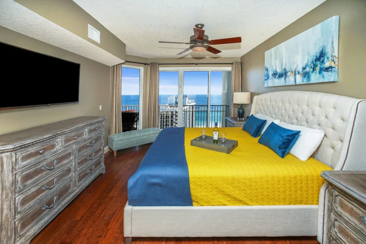 Ariel Dunes I- 2101 - 1571211