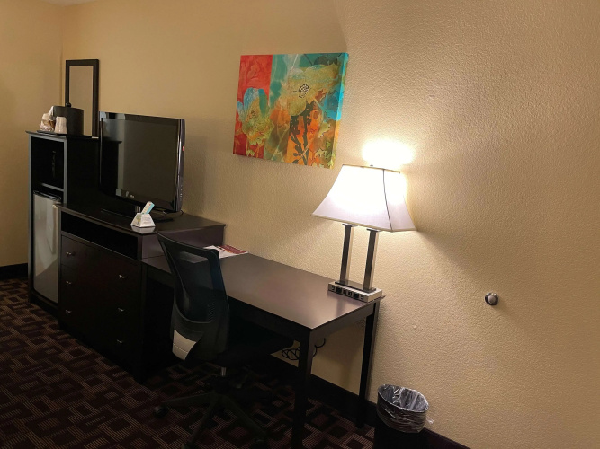 Best Western Plus Pleasanton Inn
