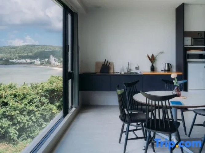 Triple Junior Suite with ocean view