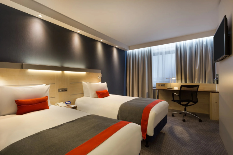 Holiday Inn Express Folkestone - Channel Tunnel photo 8