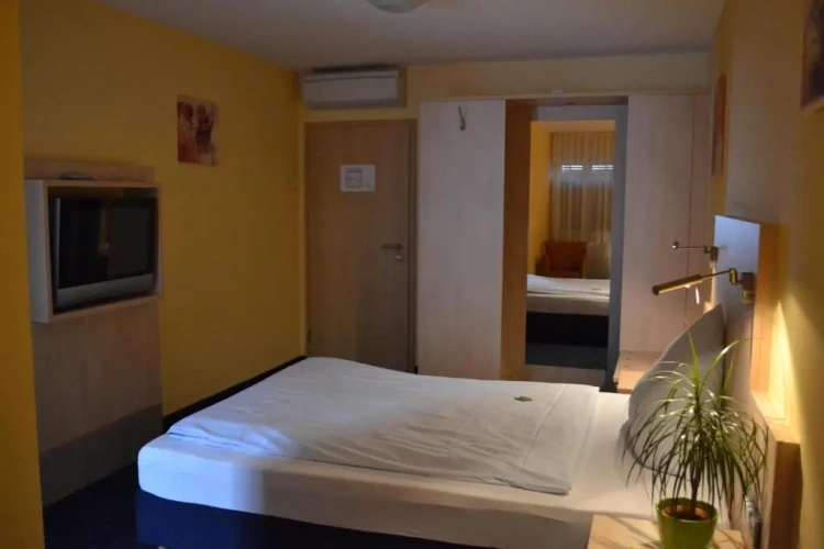Standard Single room