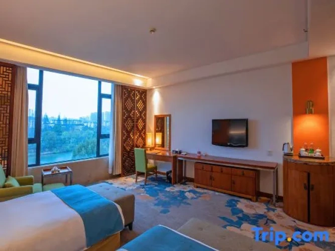 Deluxe Twin room with river view