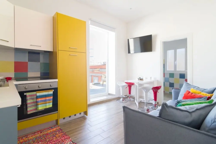 2 Bedrooms Apartment with balcony