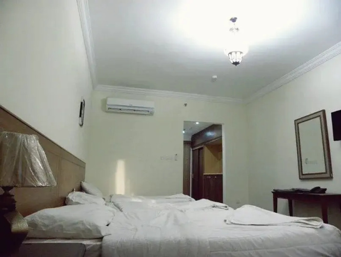 Hana Hariry Hotel