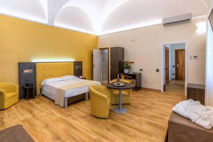 Standard Family room