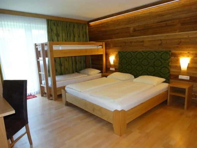 Standard Quadruple room